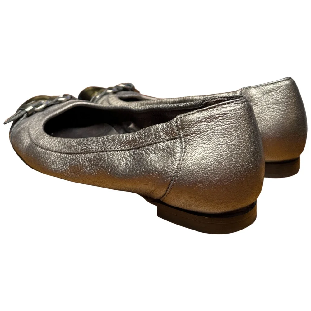 AGL Attilio Giusti Leombruni Women 37.5/US 7. 5 Flats Black Patent Silver Buckle